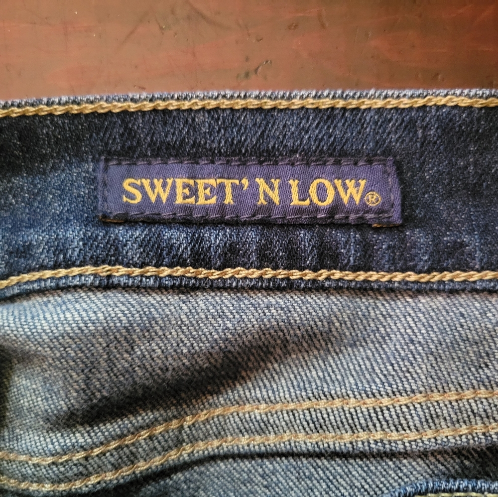 Women's Lucky Brand Sweet & Low Bootcut Jeans Size 2/26 - Picture 8 of 9